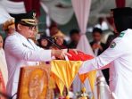 Upacara Pengibaran Bendera Merah Putih Dalam Rangka HUT RI KE 80 Tahun di Kabupaten OKU.Minggu, (7) - Diedit - Diedit (2)